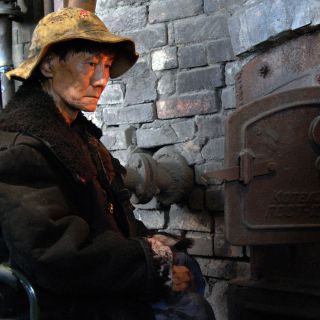 The Stoker: man and fire