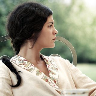 Therese Desqueyroux - side profile