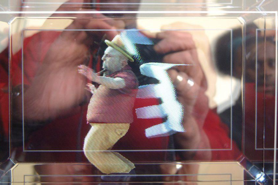 Image of Vincent Baidoo's holographic work that demonstrates 6G.