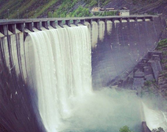 Ridracoli dam in Emilia Romagna, Italy