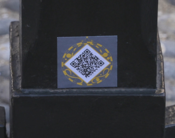 QR code on metal post (credit: Jack Lowe)