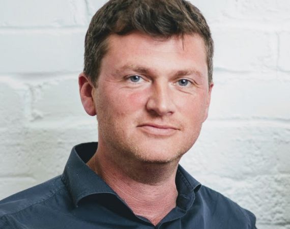 Picture of Seth Jackson